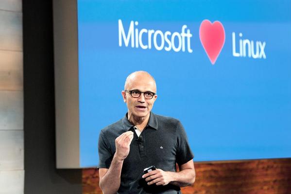 Microsoft призналась в любви к Linux