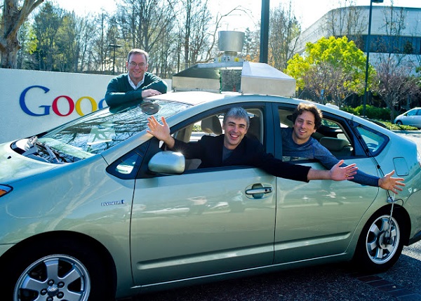 Google обвинил людей во всех ДТП со своими беспилотными авто
